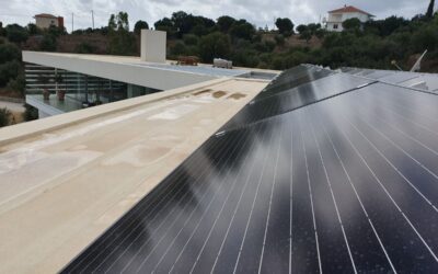 Implementation of a 10 kW photovoltaic system with batteries in a house in Messinia